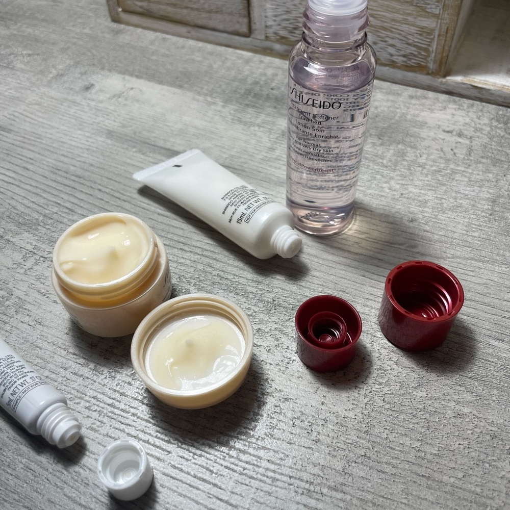 Shiseido Travel sizes combo set. Never used. - Picture 9 of 9